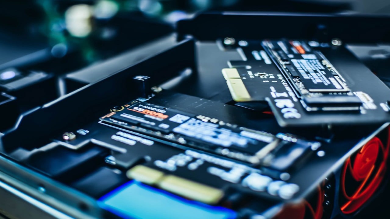 1712424115 Things to Consider When Buying SSD