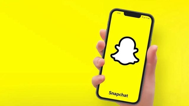 Snapchat Adds Watermark to Images Created with Artificial Intelligence