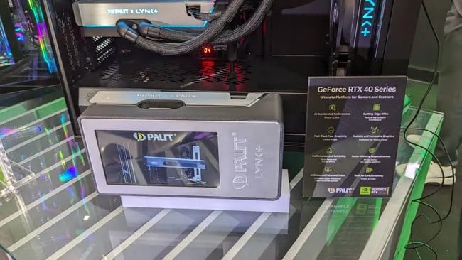 1718141004 RTX 4090 Prototype with Modular AIO Liquid Cooling and Display