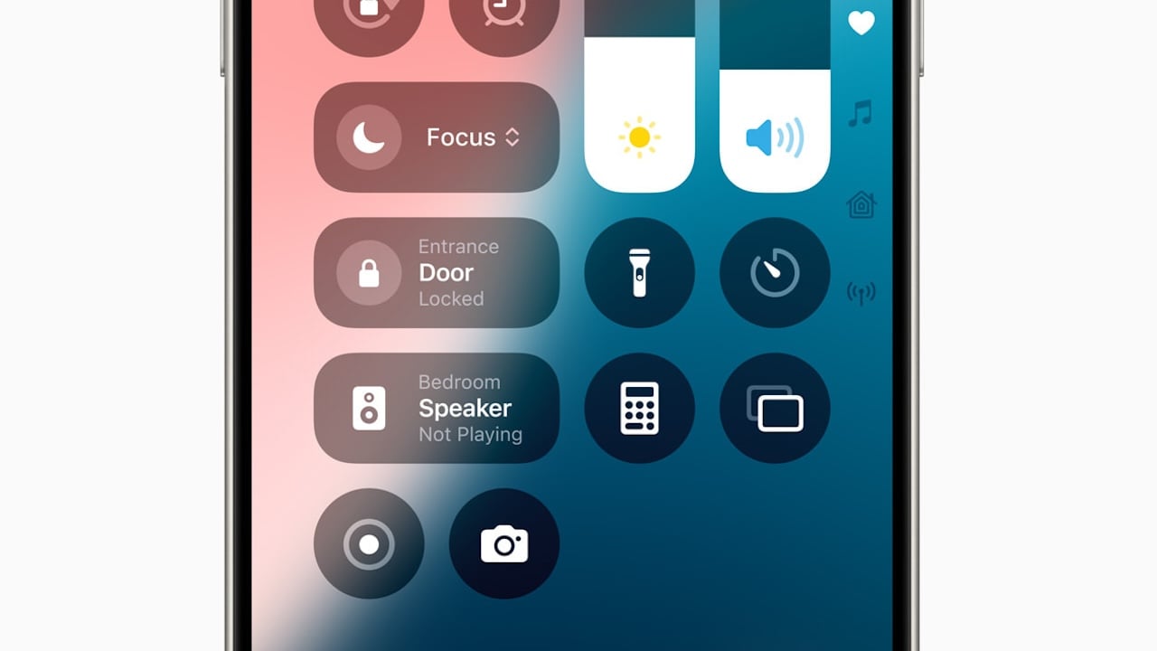 1718142895 iOS 18 Increases iPhone Flashlight Controls